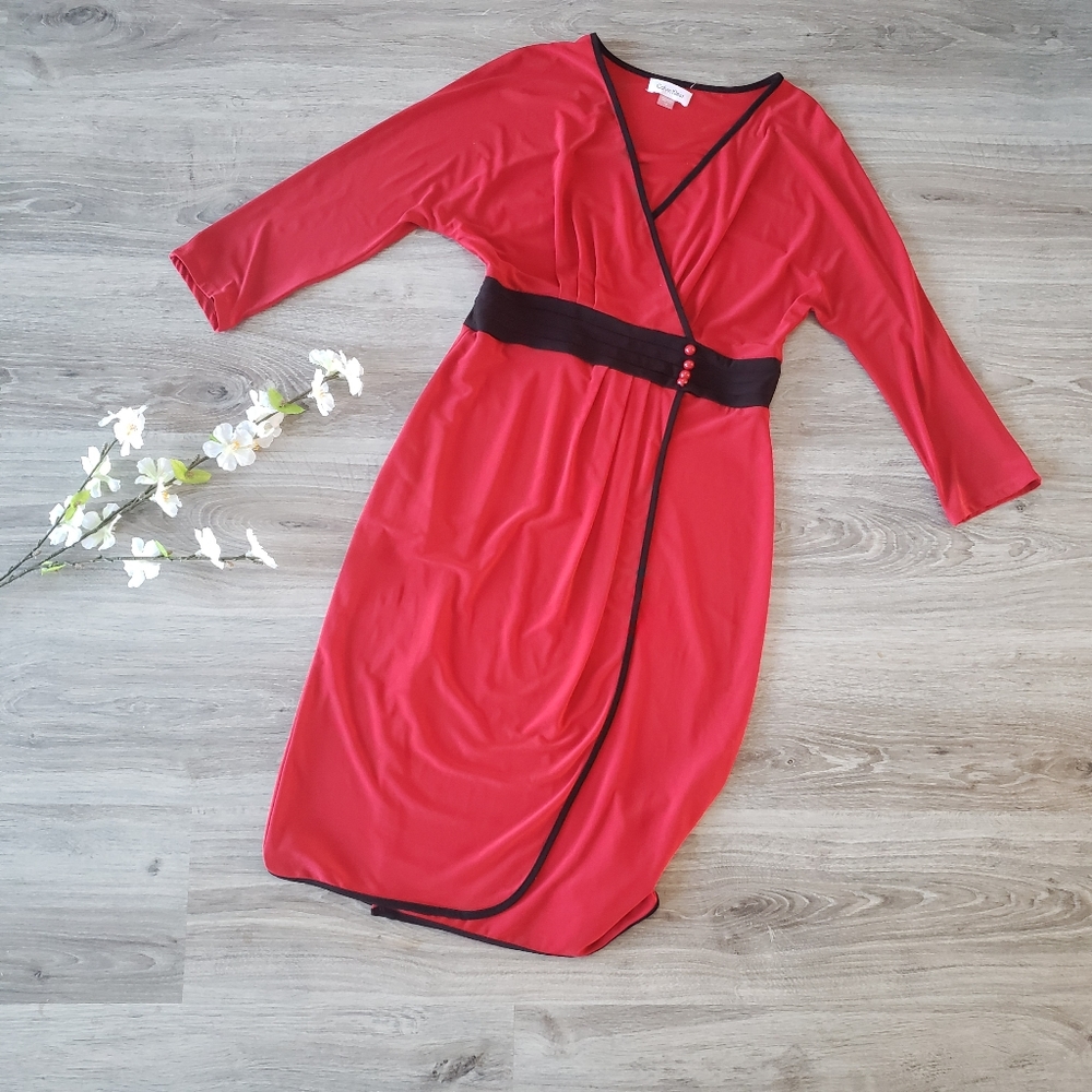 CALVIN KLEIN | Red tea length wrap dress